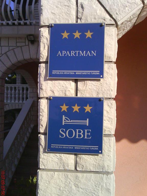 Apartments Tonimir Vodice Extérieur photo