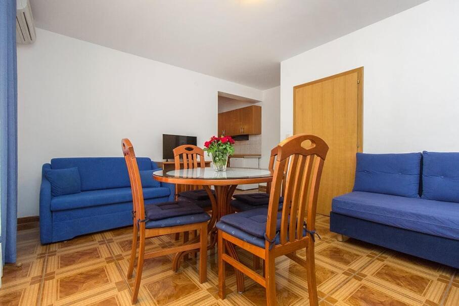 Apartments Tonimir Vodice Extérieur photo