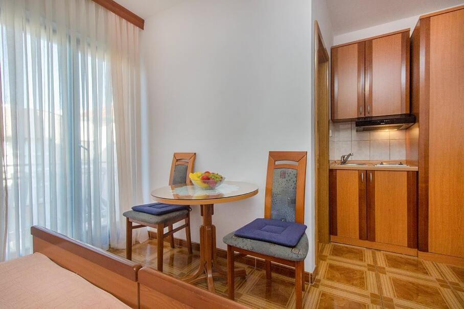 Apartments Tonimir Vodice Extérieur photo
