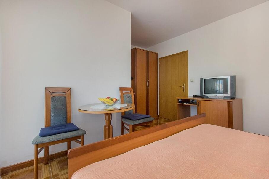 Apartments Tonimir Vodice Extérieur photo